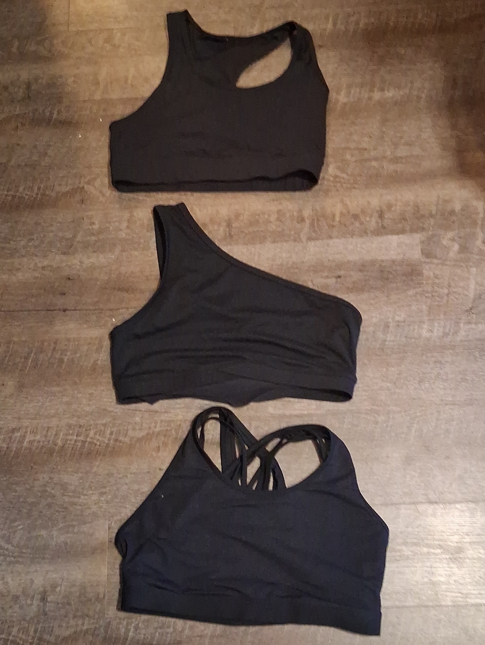3 Womens Fabletics Bras Size XL Black